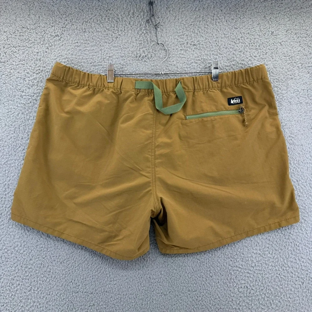 REI Co-op Mens XXLarge Brown Ripstop Hiking Shorts Webbing Belt 5.5 Inch Inseam